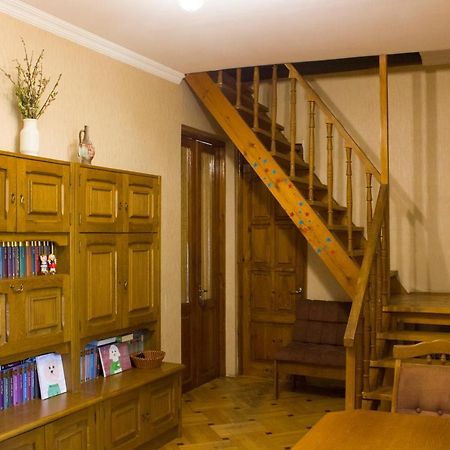 Nino'S Guest House Tiflis Dış mekan fotoğraf