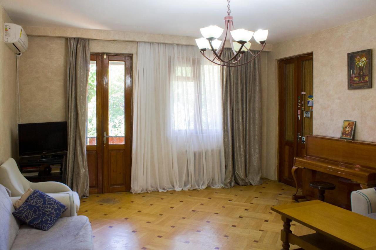 Nino'S Guest House Tiflis Dış mekan fotoğraf
