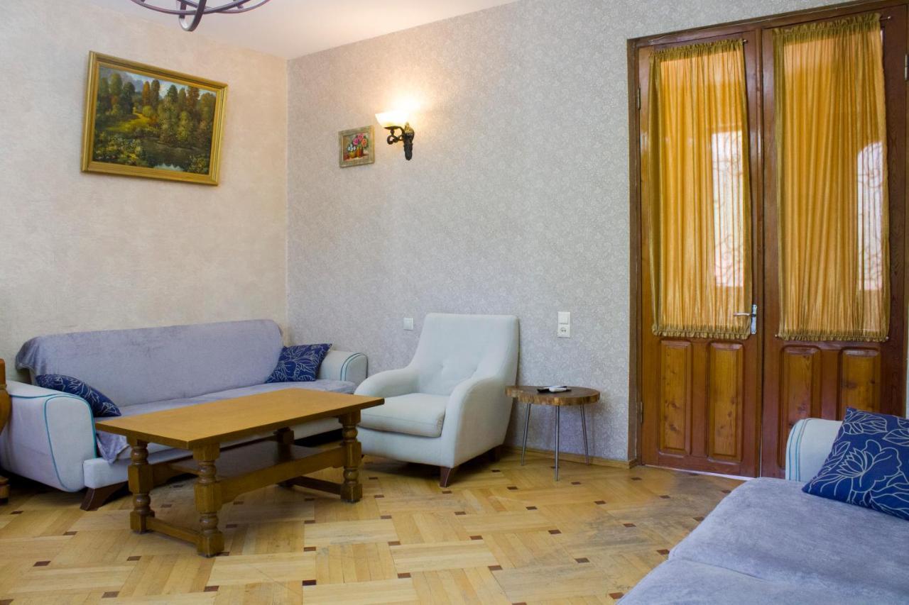 Nino'S Guest House Tiflis Dış mekan fotoğraf
